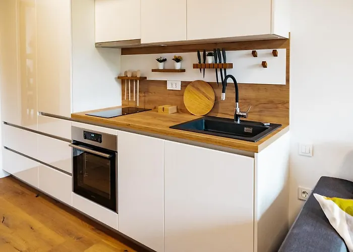 Woody - Comfy In Siska Apartament